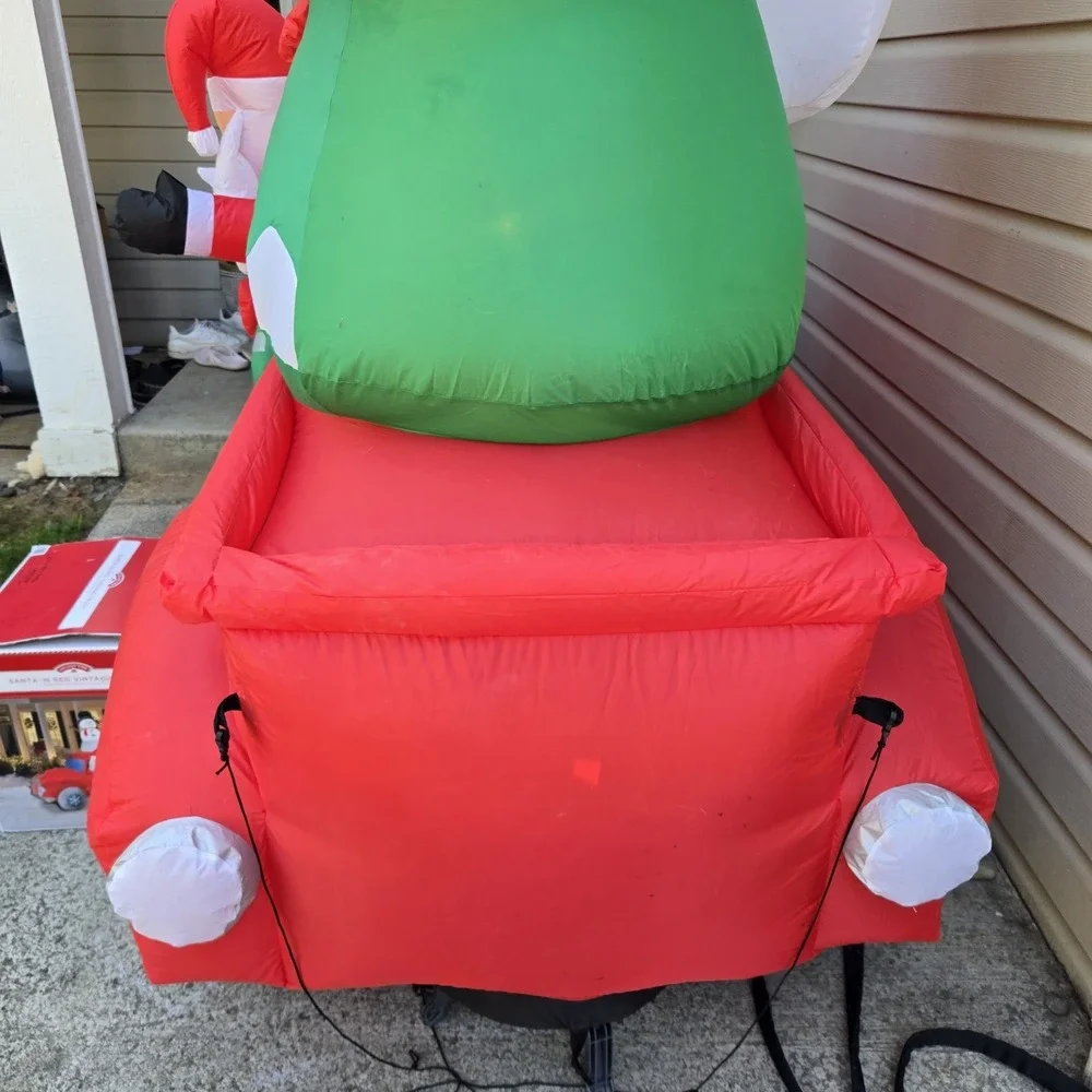 Gemmy Christmas 8 ft Tall Santa in Red Vintage Truck w/Tree Airblown Inflatable